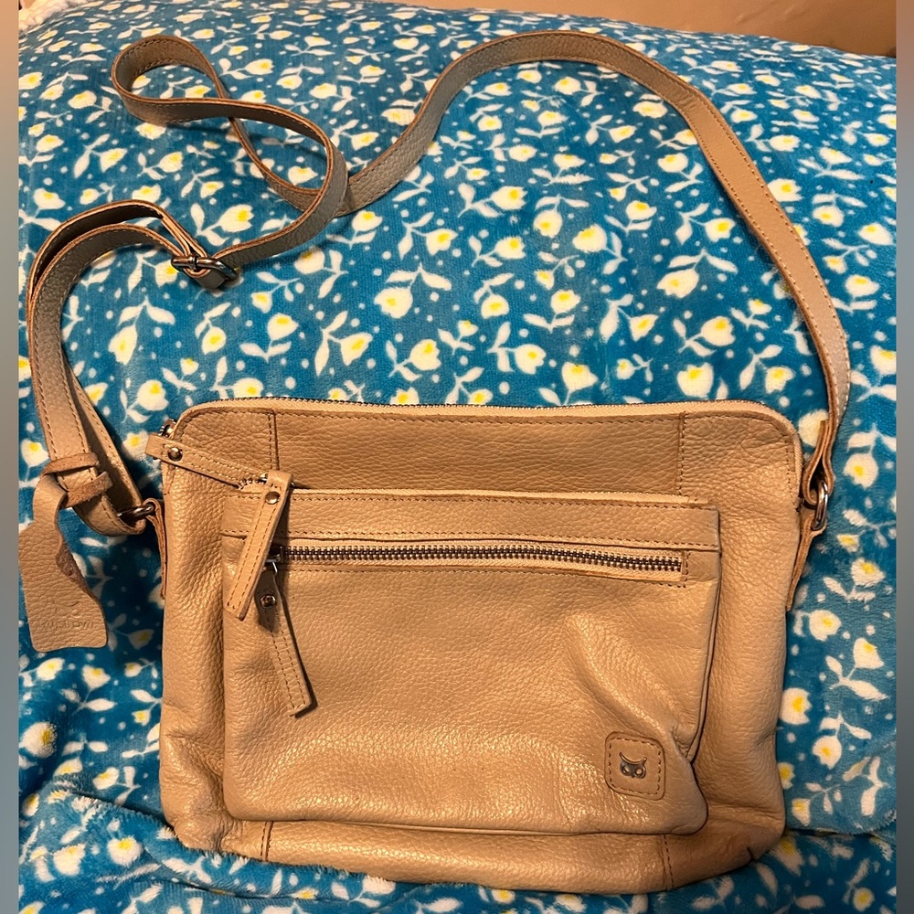 Wise owl beige  leather crossbody bag